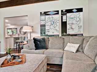 2 Blakeney Ln, Bella Vista, AR 72714