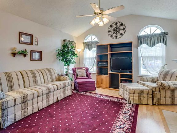 4th image of 2329 Willowside Ln
