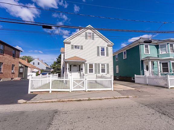 3rd image of 31 Central St
