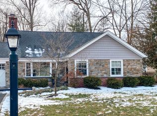 171 Weston Ave, Chatham, NJ