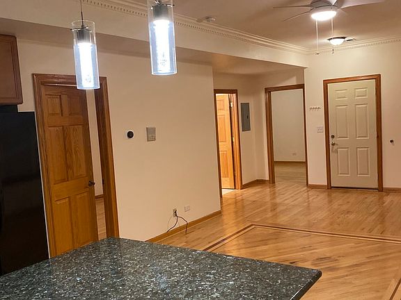 4th image of 4904 N Drake Ave APT 2E