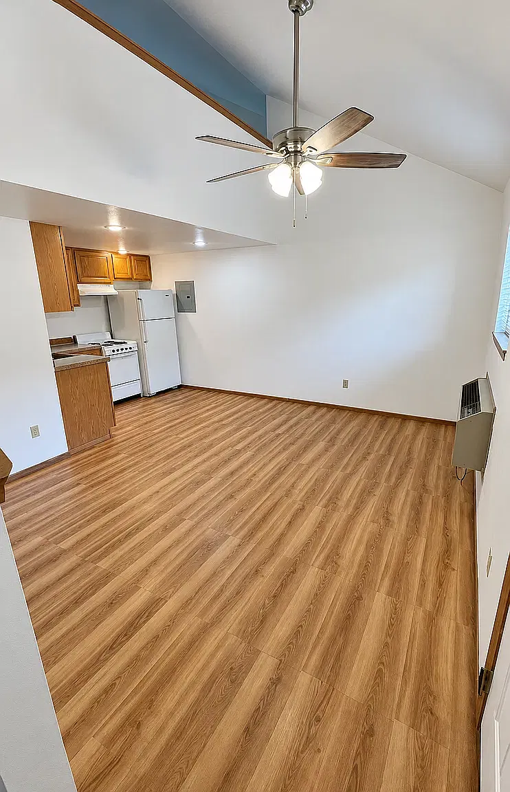 Studio, 450 sqft, $900 — Photo 3