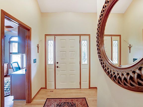 5th image of 12590 Oakmere Dr