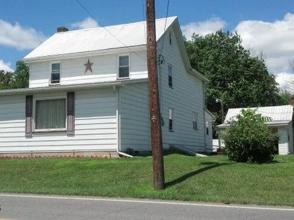1916 Bloomfield Rd, Roaring Spring, PA 16673