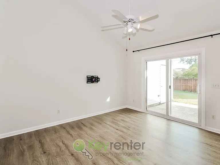 3733 Merestone Dr — Photo 8