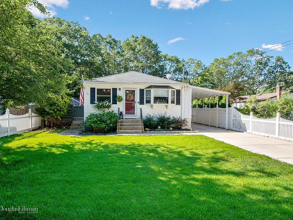 1st image of 204 Springdale Dr