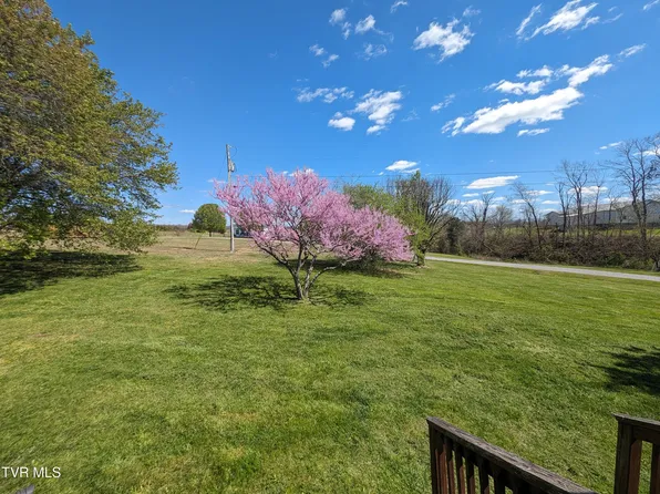75 Fiesta Ln, Greeneville, TN 37745