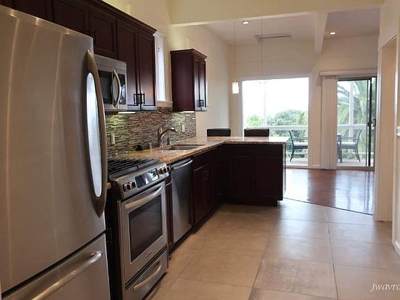 2nd image of 445 Hoffman Ave #445