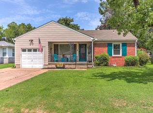 1427 E 52nd Pl, Tulsa, OK 74105