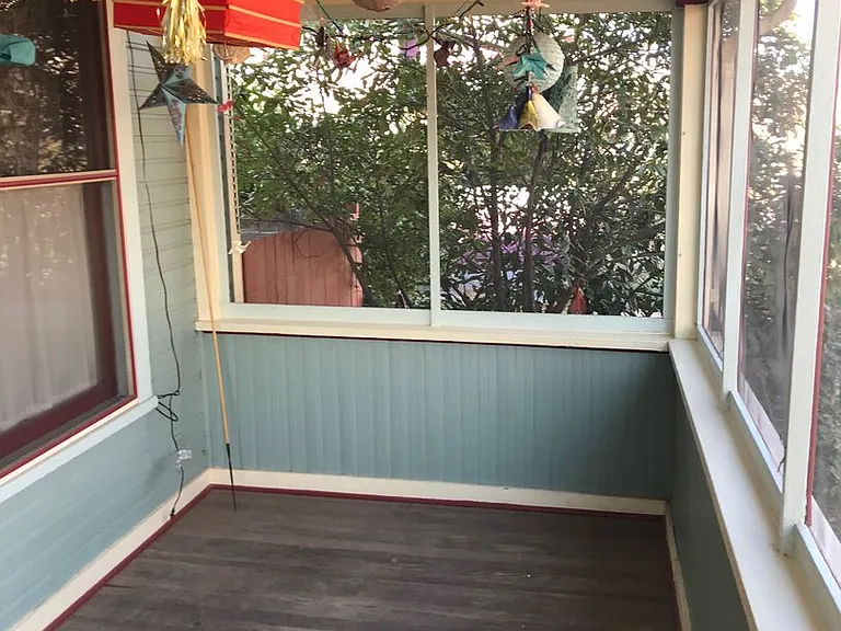 625 Walter St SE — Photo 4