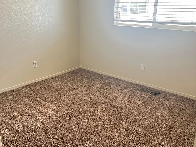 1249 Daybreak Dr — Photo 19