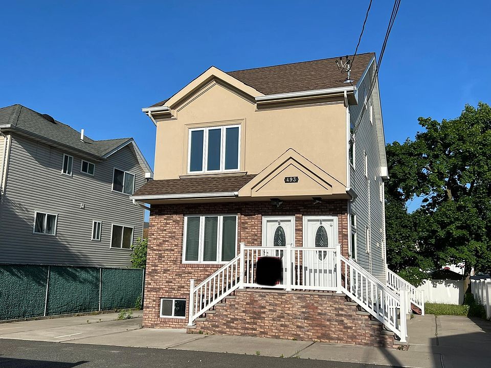 1st image of 493 Villa Ave #2