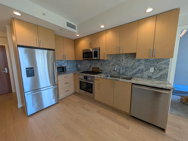 1708 Ontario St #4 — Photo 7