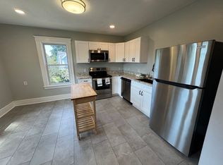 106 Arlington Ave, Dracut, MA 01826