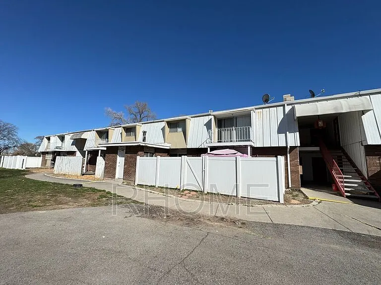 3414 S So 300 E #12 — Photo 1