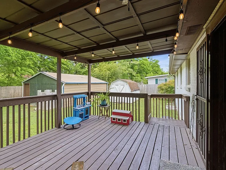 3213 Sennadale Ln — Photo 23