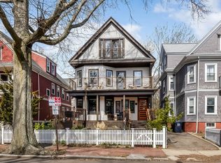 151 Magazine St APT 3, Cambridge, MA 02139