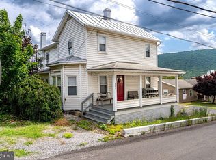 104 Dogwood, Franklin, WV 26807