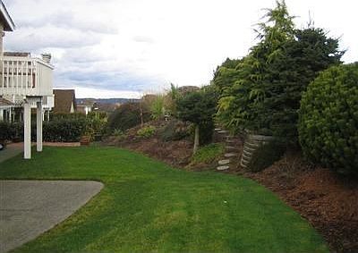 4th image of 5501 23rd Ave NE