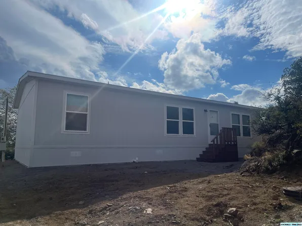 511 E 33rd St, Silver City, NM 88061