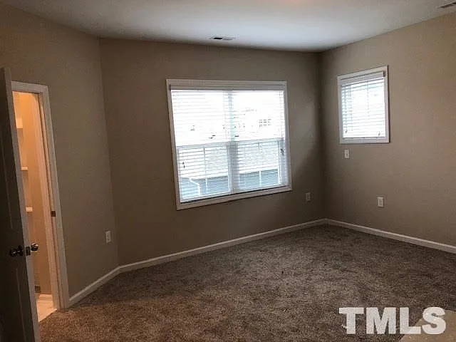 1645 Upper Park Rd — Photo 13