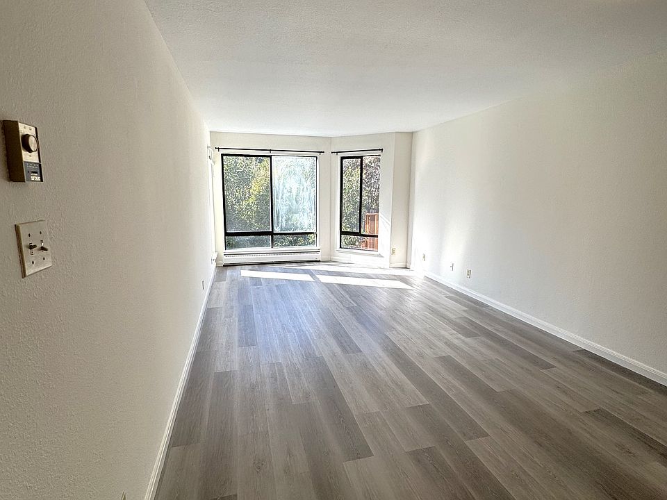 1st image of 223 25th Ave APT 3