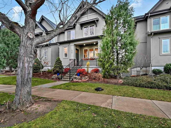 4965 E Mill Station Dr, Boise, ID 83716