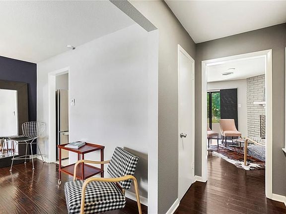 5th image of 3708 Bryn Mawr Dr
