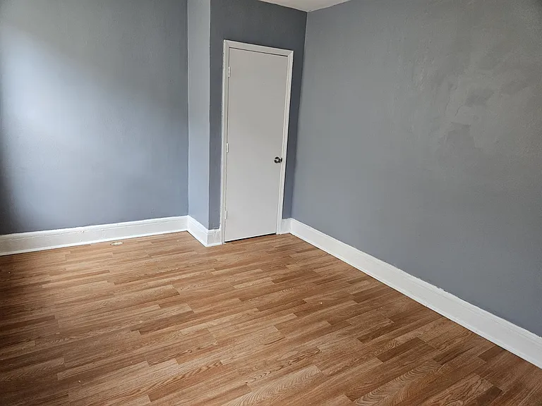 314 S 10th St #2 — Photo 17