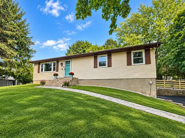 35 Beverly Drive, Warwick, NY 10990