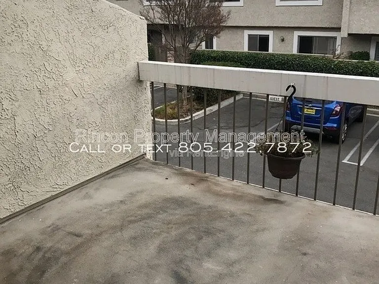 751 Warwick Ave — Photo 28