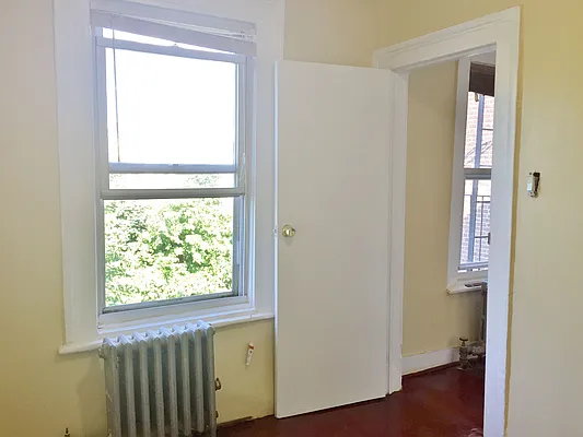 Rented by Sunrise Real Estate | media 20