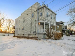 111 Center St, Metuchen, NJ 08840