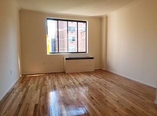 333 E 95th St APT 3D, New York, NY 10128