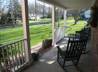 104 Springridge Dr, Berkeley Heights, NJ 07922