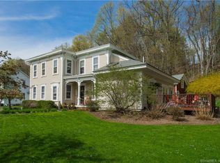 42 Bidwell Sq, Unionville, CT 06085