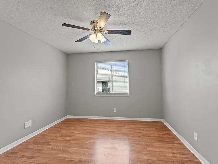 Blossom Wood Apartments — Photo 15