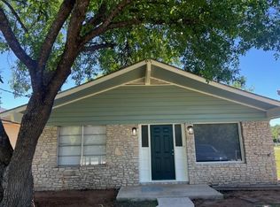1108 Reyes St, San Marcos, TX 78666
