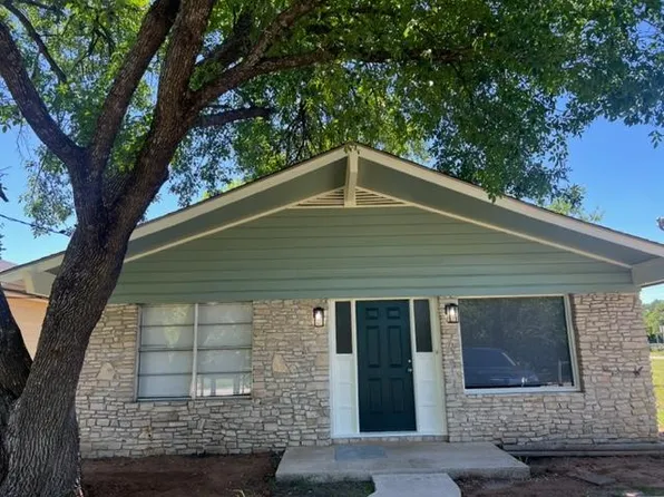 1108 Reyes St, San Marcos, TX 78666