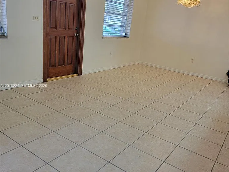 6510 SW 20th St #6510 — Photo 8