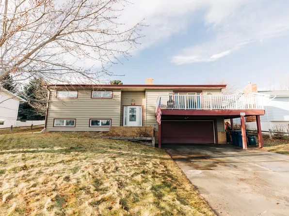 2738 Dawn Dr, Great Falls, MT 59404