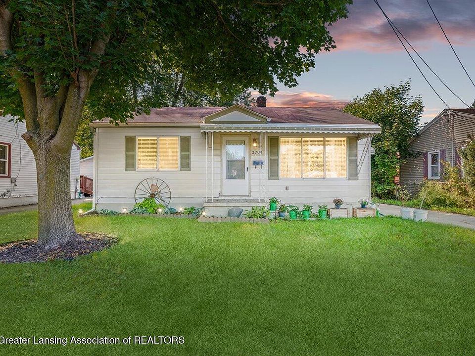 1st image of 3704 Leith St