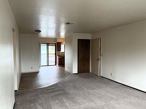 3rd image of 2241 Arbutus St #1891A447D