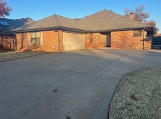 12000 Sundance Mountain Rd, Oklahoma City, OK 73162