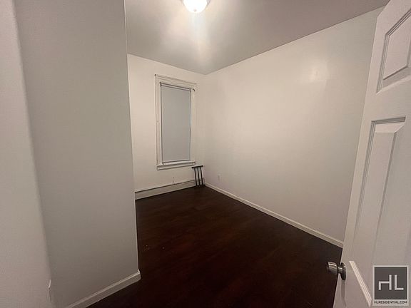 5th image of 1538 Bryant Ave Floor 2