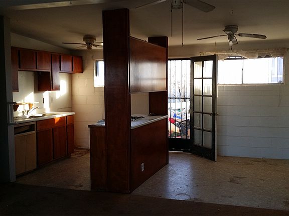 2nd image of 4508 Skyline Ave