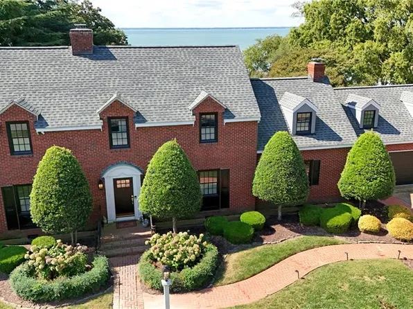 901 River Rd, Newport News, VA 23601