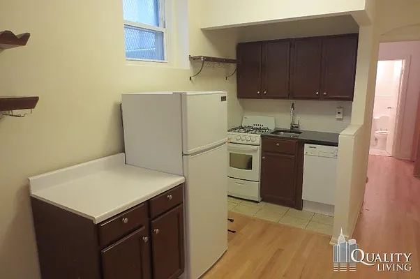 Rented by (Legacy) NY Quality Living Uptown | media 13
