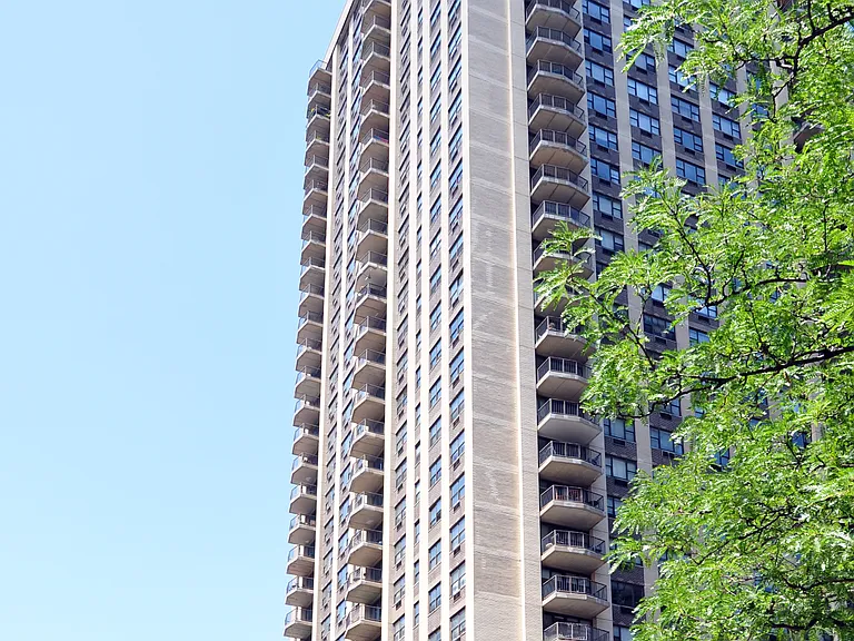 345 E 80th St #27H — Photo 8