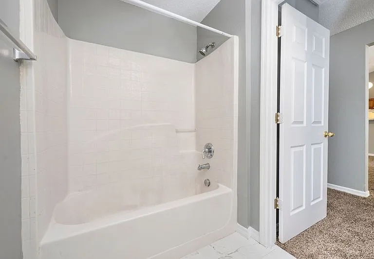 1122 Alloway Ave — Photo 17
